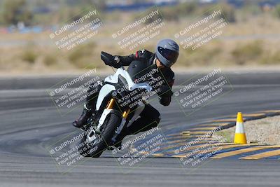 media/Mar-24-2025-Moto Forza (Mon) [[57ce5c5cff]]/3-Beginner Group/Session 2 (Turn 11)/